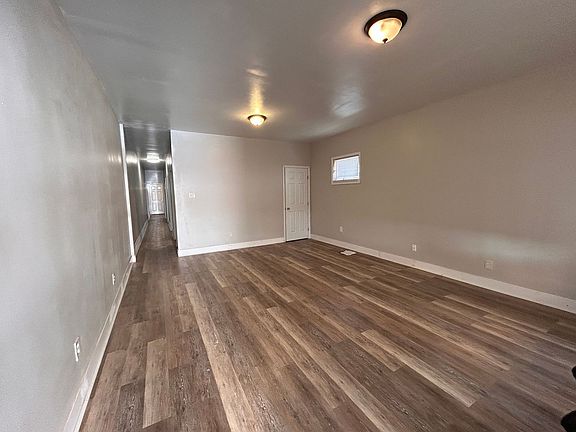 2nd image of 126 W Market St