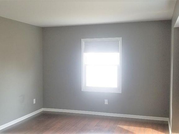 3rd image of 25870 Fortuna St