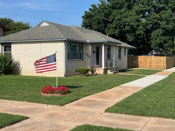 300 N Lowe St, Hobart, OK 73651