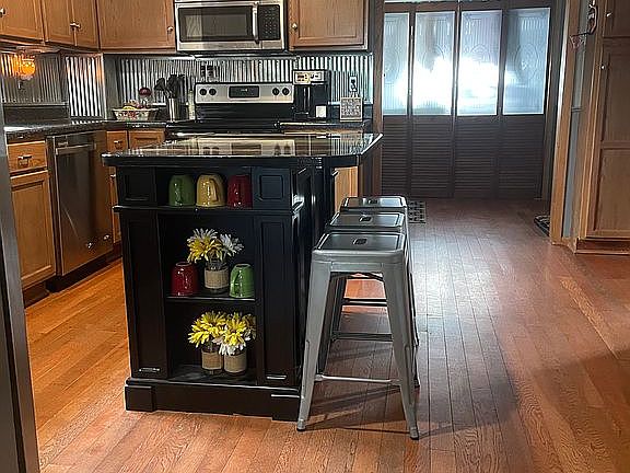 5th image of this home
