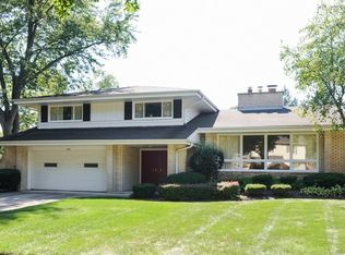1250 Highpoint Ln, Northbrook, IL