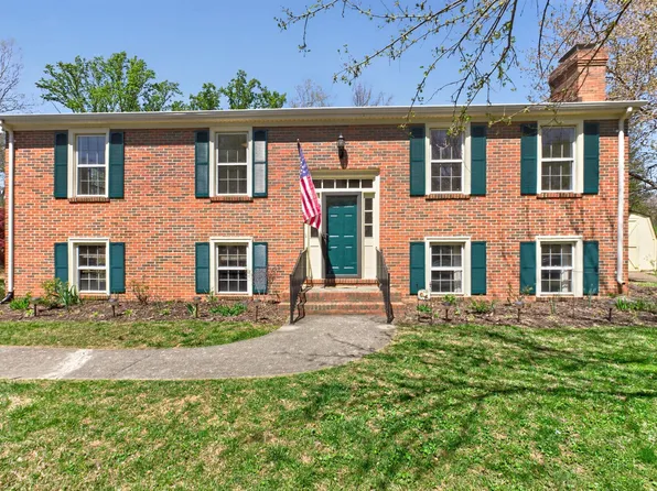 1610 Redwing Ln, Charlottesville, VA 22911