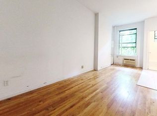 322 E 89th St #3C1, New York, NY 10128