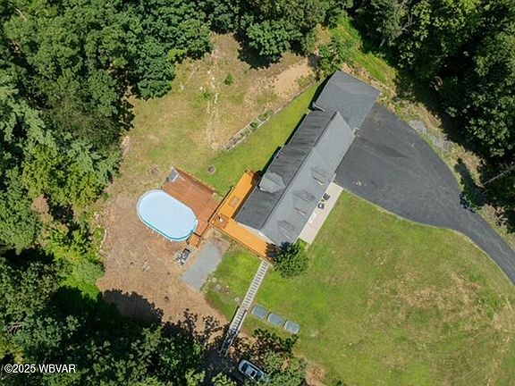 2nd image of 1860 Northway Road Ext
