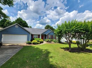1148 Riverside Run Ln, Sugar Hill, GA 30518