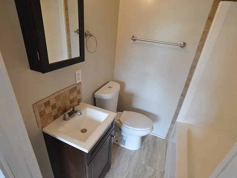1101 6th Ave #1 — Photo 10