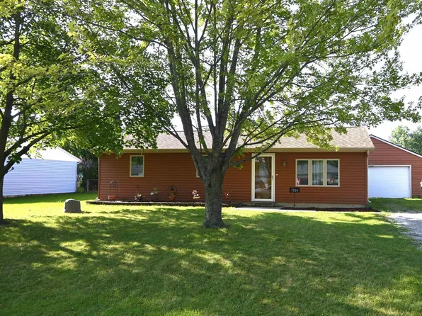 7204 Pumpkin Ln, Fort Wayne, IN 46835