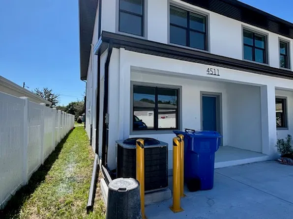 4511 18th Ave S #1, Saint Petersburg, FL 33711