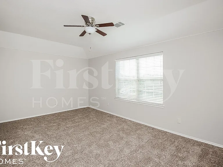 1112 Kaufman Rd — Photo 11