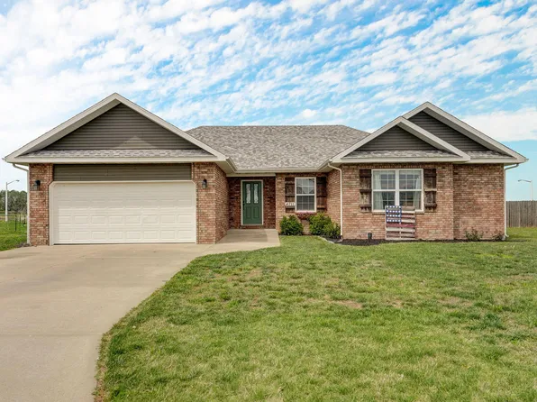 4711 S 125th Road, Bolivar, MO 65613