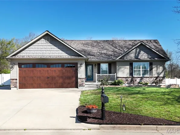 625 Ridge Haven Dr, Farmington, MO 63640