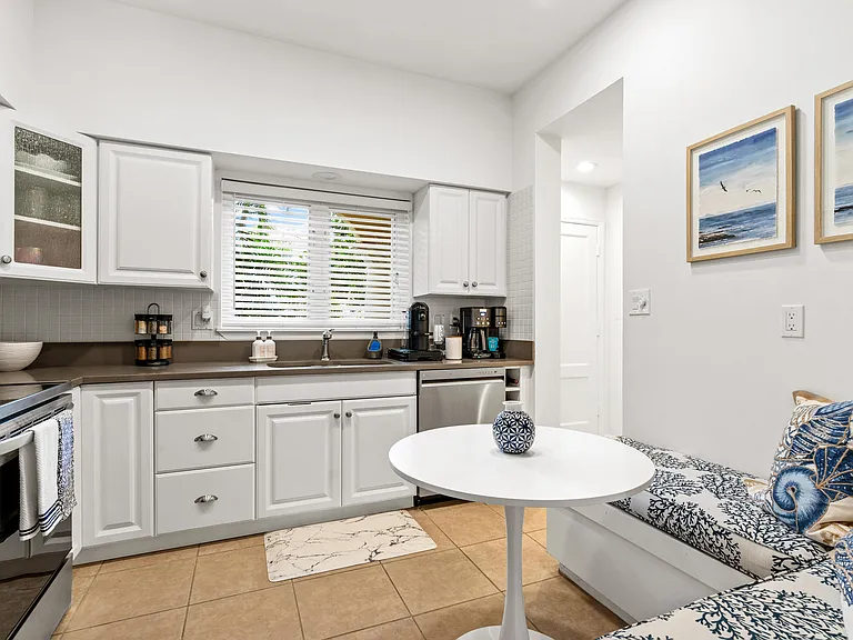 5040 Harmony Cir #102 — Photo 29