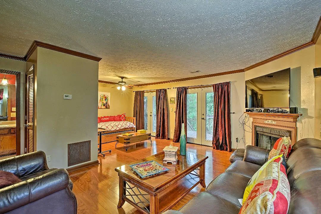 Heritage Valley Ct, Norcross — Photo 1