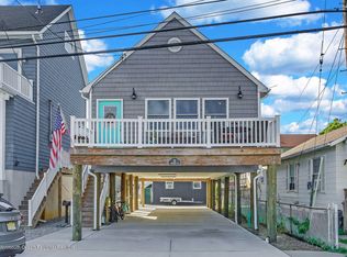 32 Cornwall St, Highlands, NJ 07732