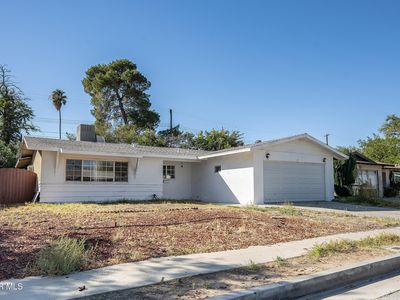 614 E Pondera St, Lancaster, CA, 93535