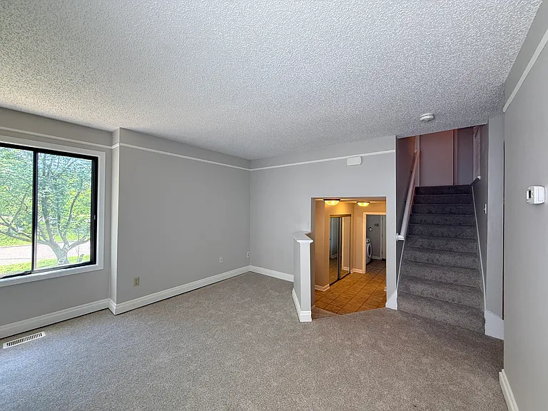 4601 Saddlewood Dr — Photo 8