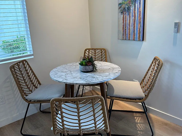 Eat inside or out! This cute place is perfect for an extended holiday get away!