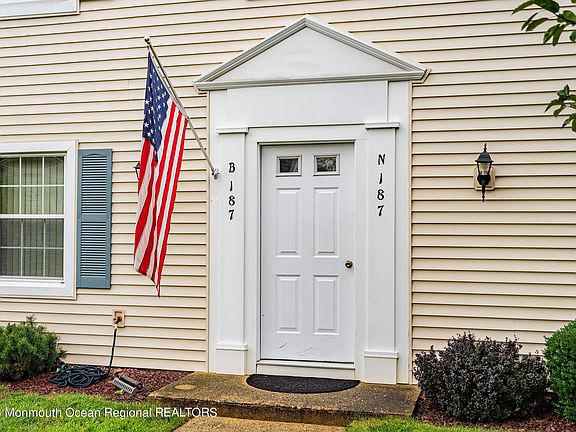 5th image of 187N Rossmoor Drive #187N