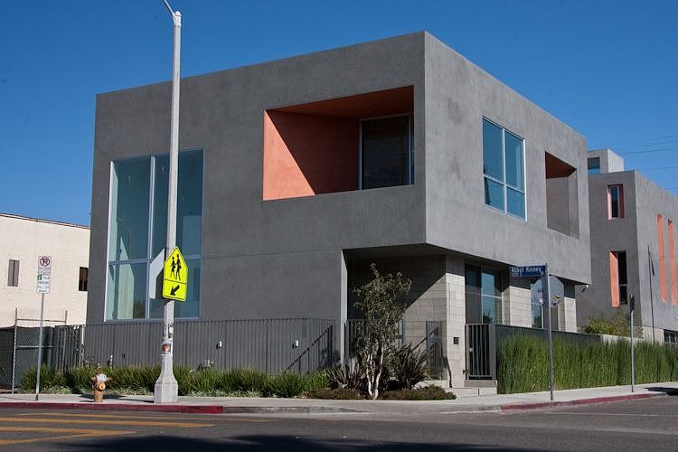 1st image of 1015 Abbot Kinney Blvd