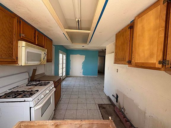 5th image of 6943 Roberts Ave