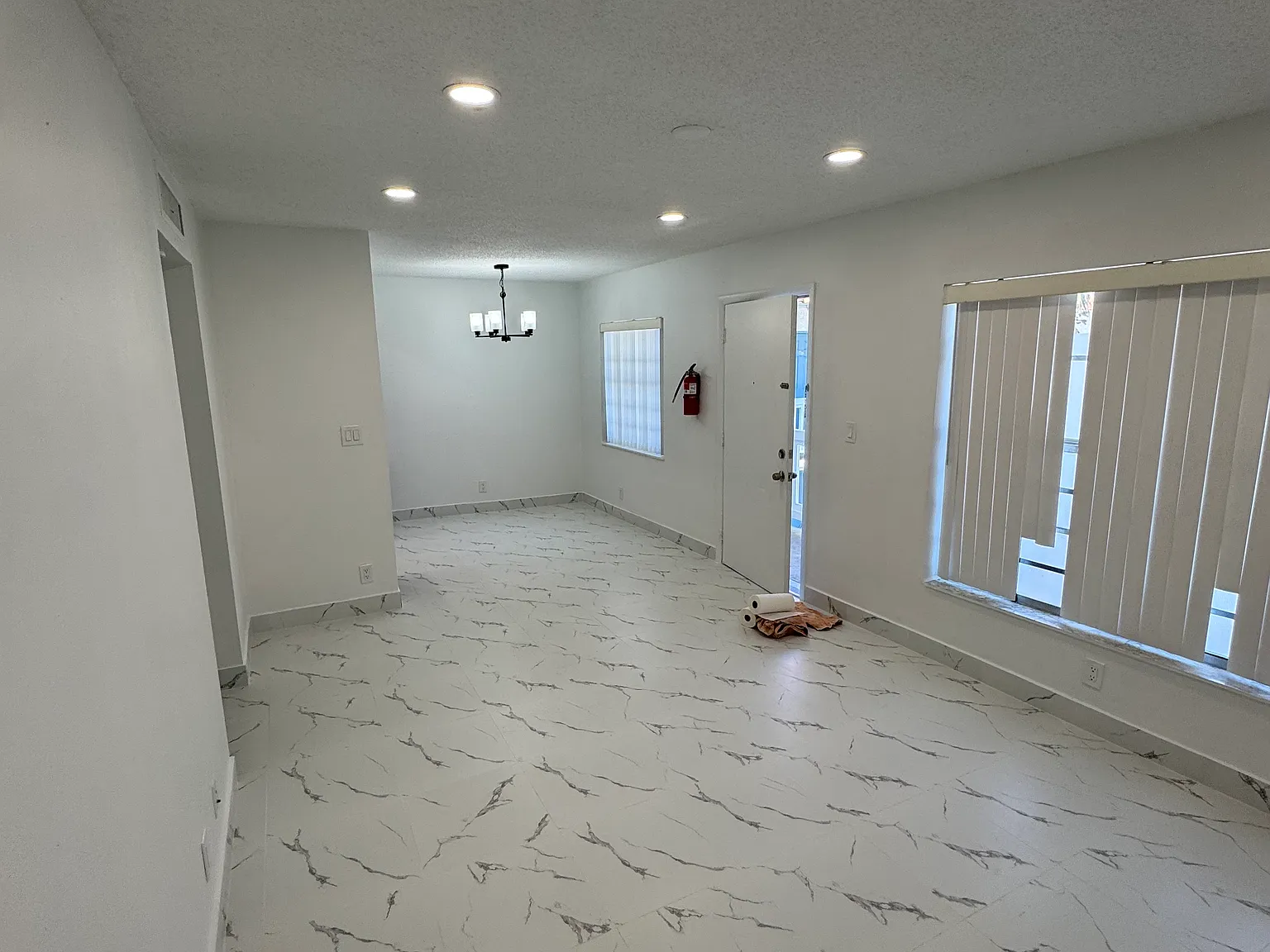 2 bed, 800 sqft, $1,700 — Photo 3