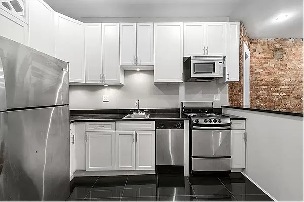 Rented by Douglas Elliman | media 4