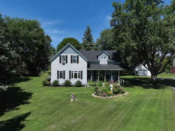 36340 Vlach Ave, Taylors Falls, MN 55084