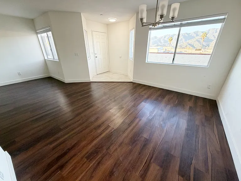 3119 Foothill Blvd #4 — Photo 13