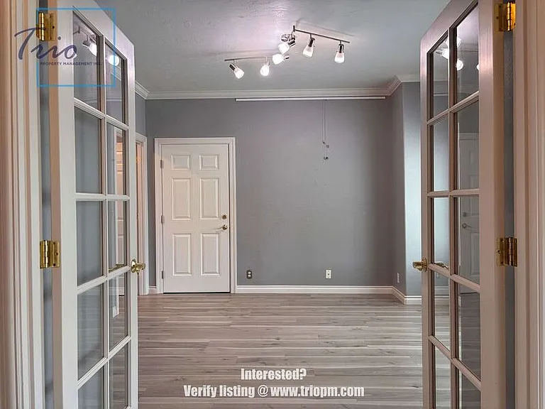 3365 Gilham Rd — Photo 14