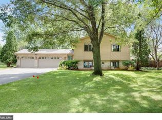 2209 74th Ave N, Brooklyn Park, MN 55444