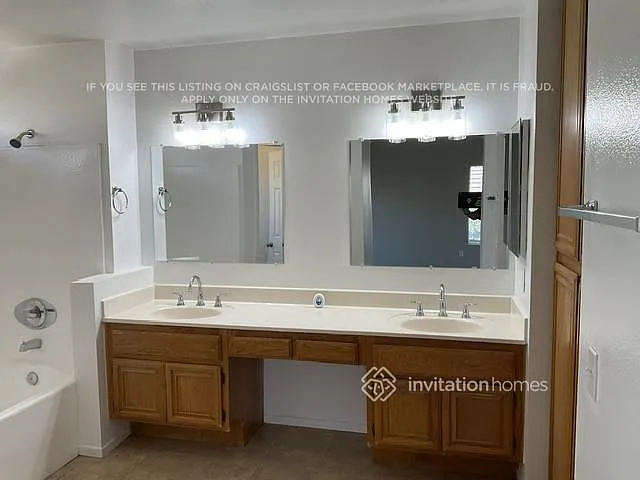8049 Streamside Ct — Photo 17