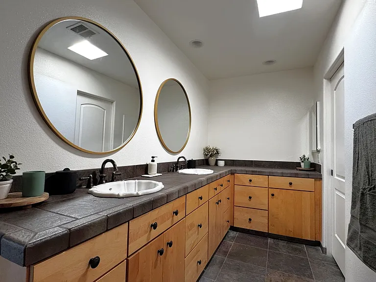 42755 Santiago Pl — Photo 16