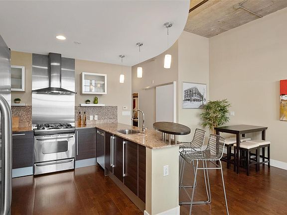 5th image of 4100 Forest Park Ave APT 314