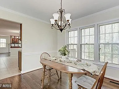 Dinning Room facing back yard.