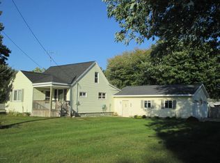 3318 S Dangl Rd, Muskegon, MI 49444