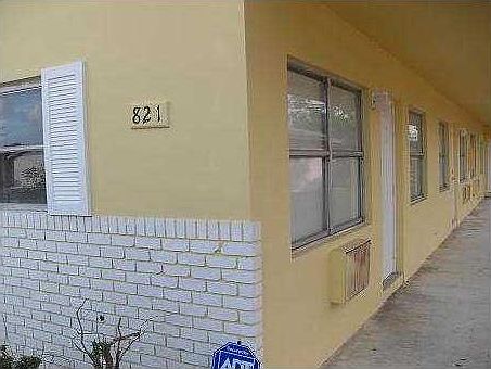 1st image of 821 NW 1st Ave APT 2
