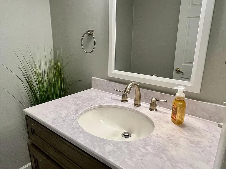 1403 Oakbrook E #93 — Photo 17
