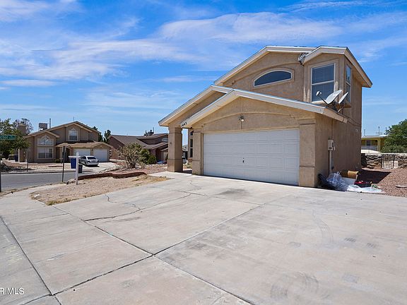 3rd image of 1445 Sara Danielle Pl