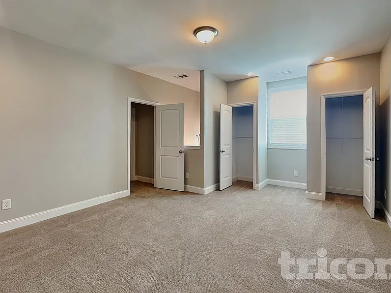 2013 Mansker Dr — Photo 16