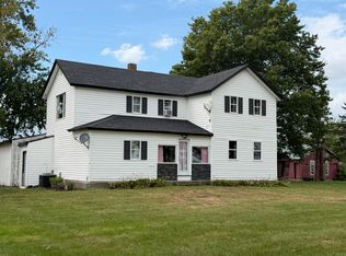 6151 Cunniff Rd, Tampico, IL 61283