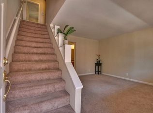 570 University Ave APT 4, Los Gatos, CA 95032