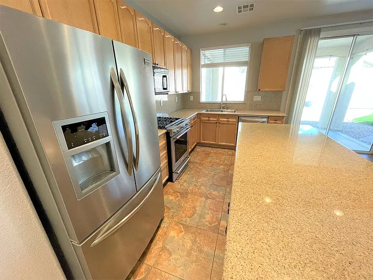 9222 Avon Park Ave — Photo 13