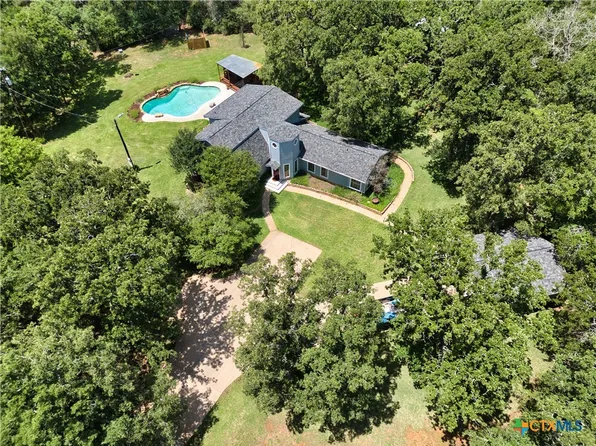 3781 Ivy Switch Rd, Luling, TX 78648