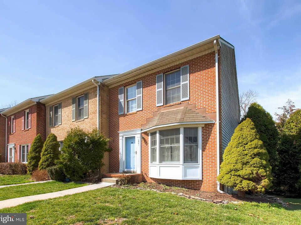 1st image of 1201 Kirby Cir