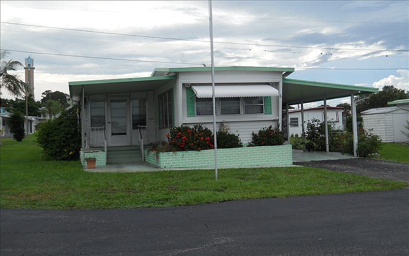 1st image of 6 Joanna Dr