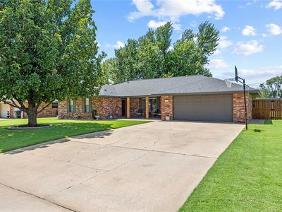 735 N Arapaho Ave, Hydro, OK, 73048