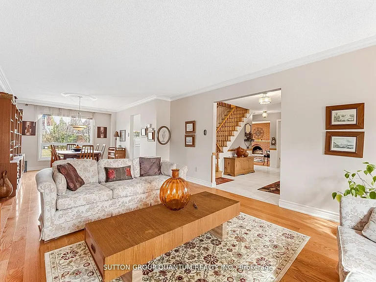 1511 Ifield Rd — Photo 7