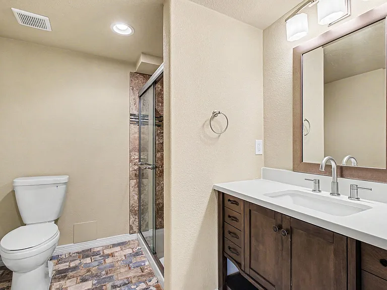 2212 Ridgetrail Dr — Photo 5