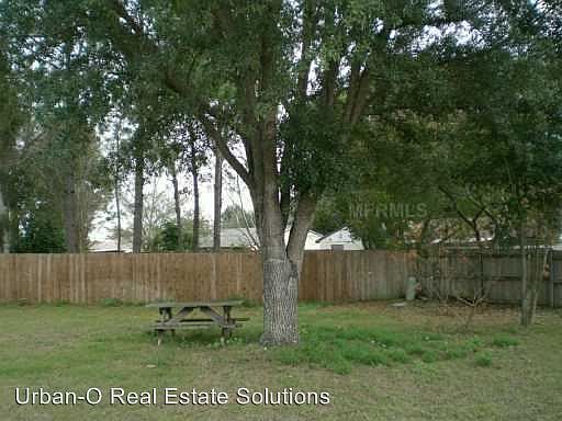 4th image of 457 Satsuma Ln