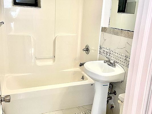 4th image of 2835 Frederick Douglas Blvd #3A7